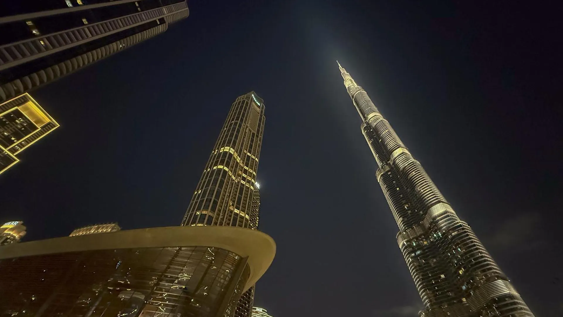 Iconic Views - Exclusive Burj Khalifa & Fountain Views From Every Angle - 1705 Dubaj 0*,  Spojené arabské emiráty