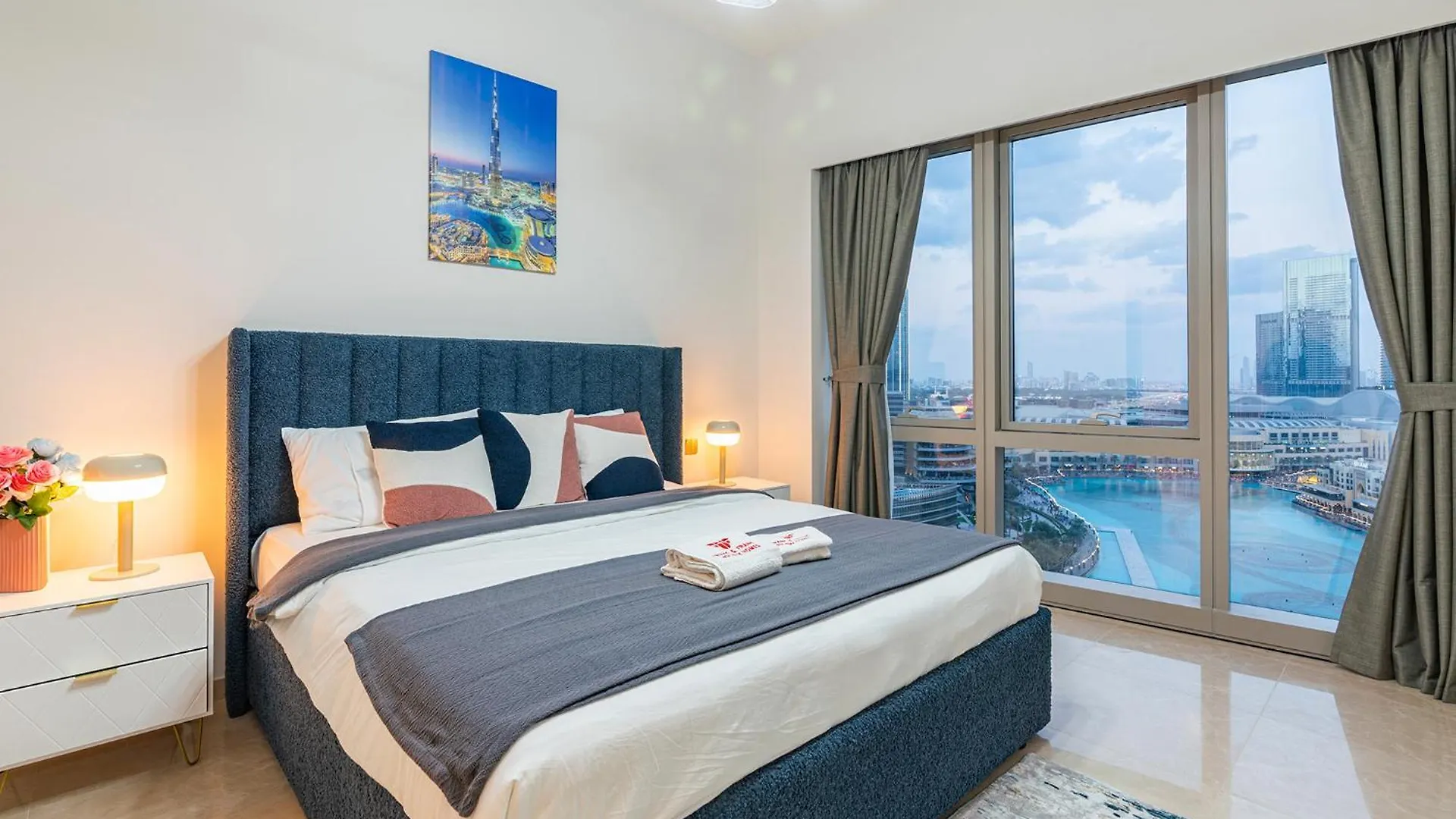 Iconic Views - Exclusive Burj Khalifa & Fountain Views From Every Angle - 1705 Dubai United Arab Emirates